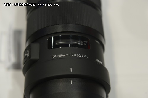 120-300mm F2.8 DG OS HSM;ͷ