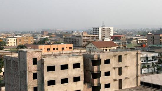 XRe3-fxnkkuy7934923.jpg