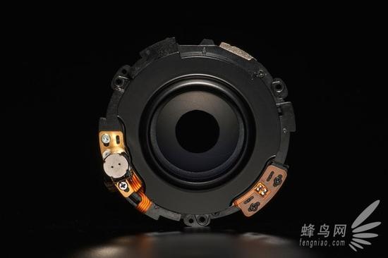 IKJm-fxpvyze9916166.jpg
