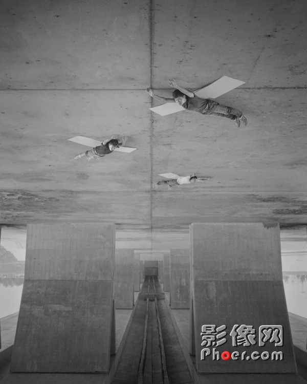 jdhW-fyfuzny3424480.jpg