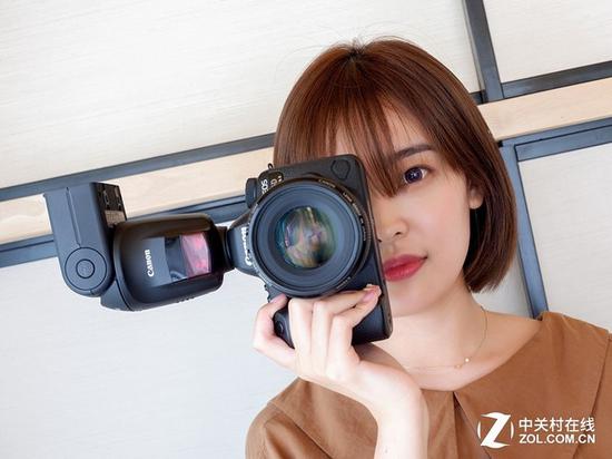 yI5g-hcffhsw0218164.jpg