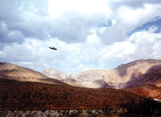 Ufo-08.JPG