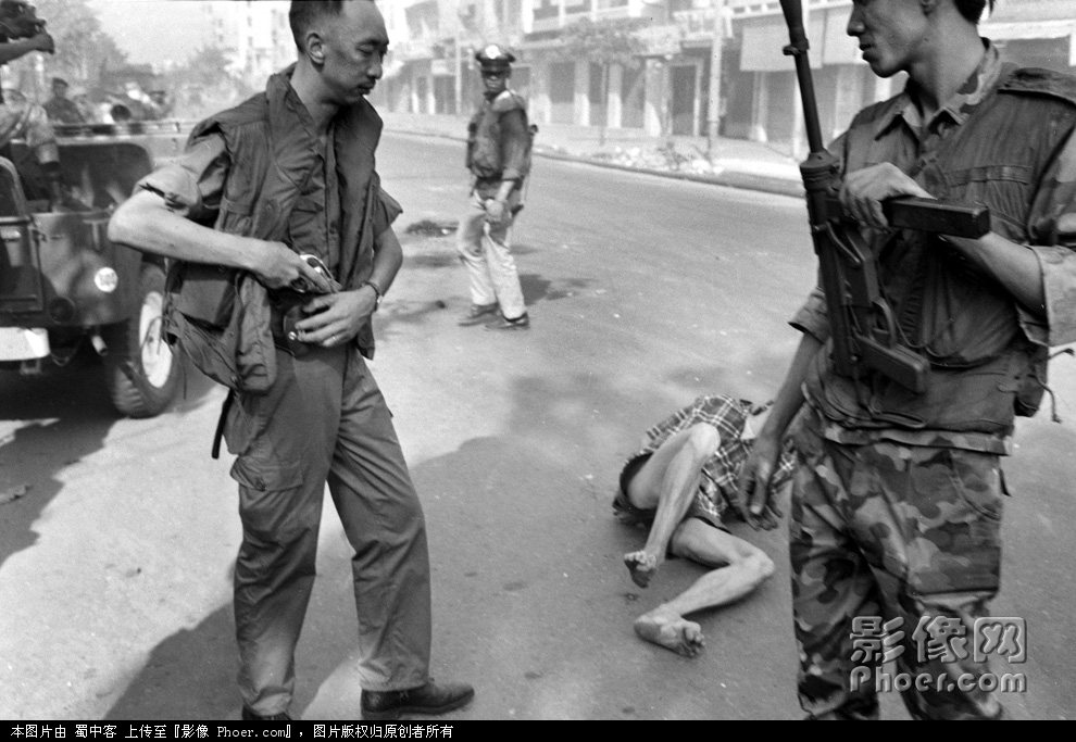 hist_us_20_war_viet_pic_ nguyen_van_lem _3.jpg