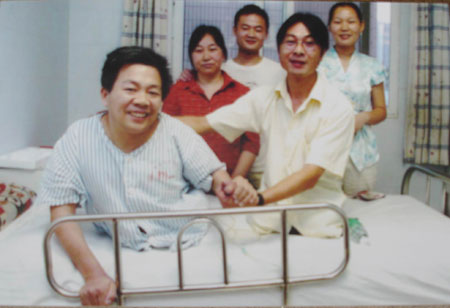 男子遇车祸被拦腰碾断意外存活 男子遇车祸被拦腰碾断意外存活